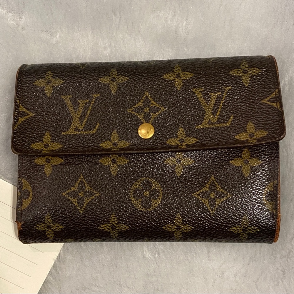 SOLD LOUIS VUITTON Brown Canvas Monogram Trifold